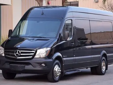 Mercedes Sprinter Limo 4